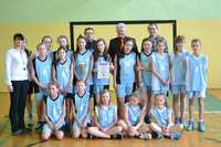 Koszykarki Szkoły Podstawowej w Lipowej Mistrzyniami Powiatu!