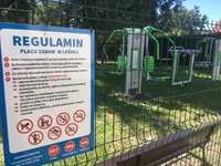 Kolejny plac zabaw po remoncie.